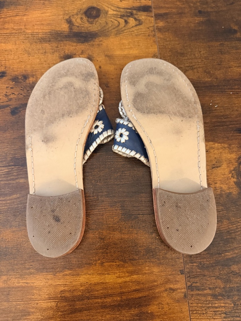 Jack Rogers Navy & White Sandals – Size 7.5 (Classic Whipstitch) - Picture 3 of 3